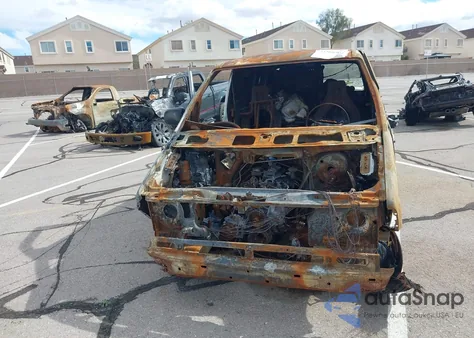 1996 Ford Aerostar z USA, uszkodzony, nr VIN 1FTDA14U9TZA78231